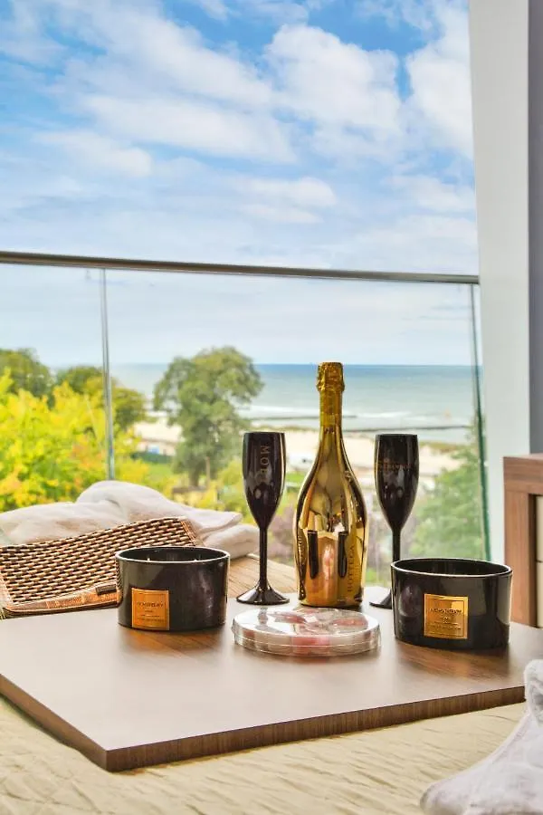 Marine Hotel Apartament Prywatny Studio Widok Na Morze Basen Sauna Jacuzzi 5 Pietro location